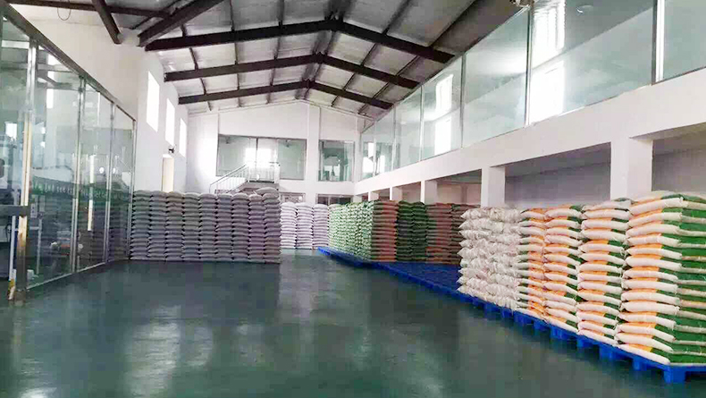 化工行業塑料托盤應用案例