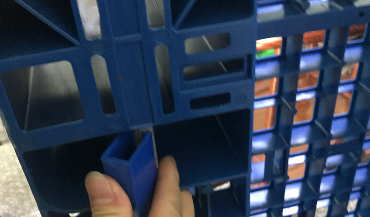 上貨架塑料托盤(pán)購(gòu)買(mǎi)須知